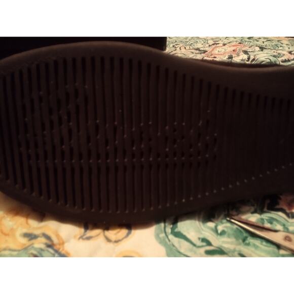 Kids Size 12.5 (29) Authentic GUCCI shoes, High Tops, Black Suede, Zip EUC - Picture 9 of 10